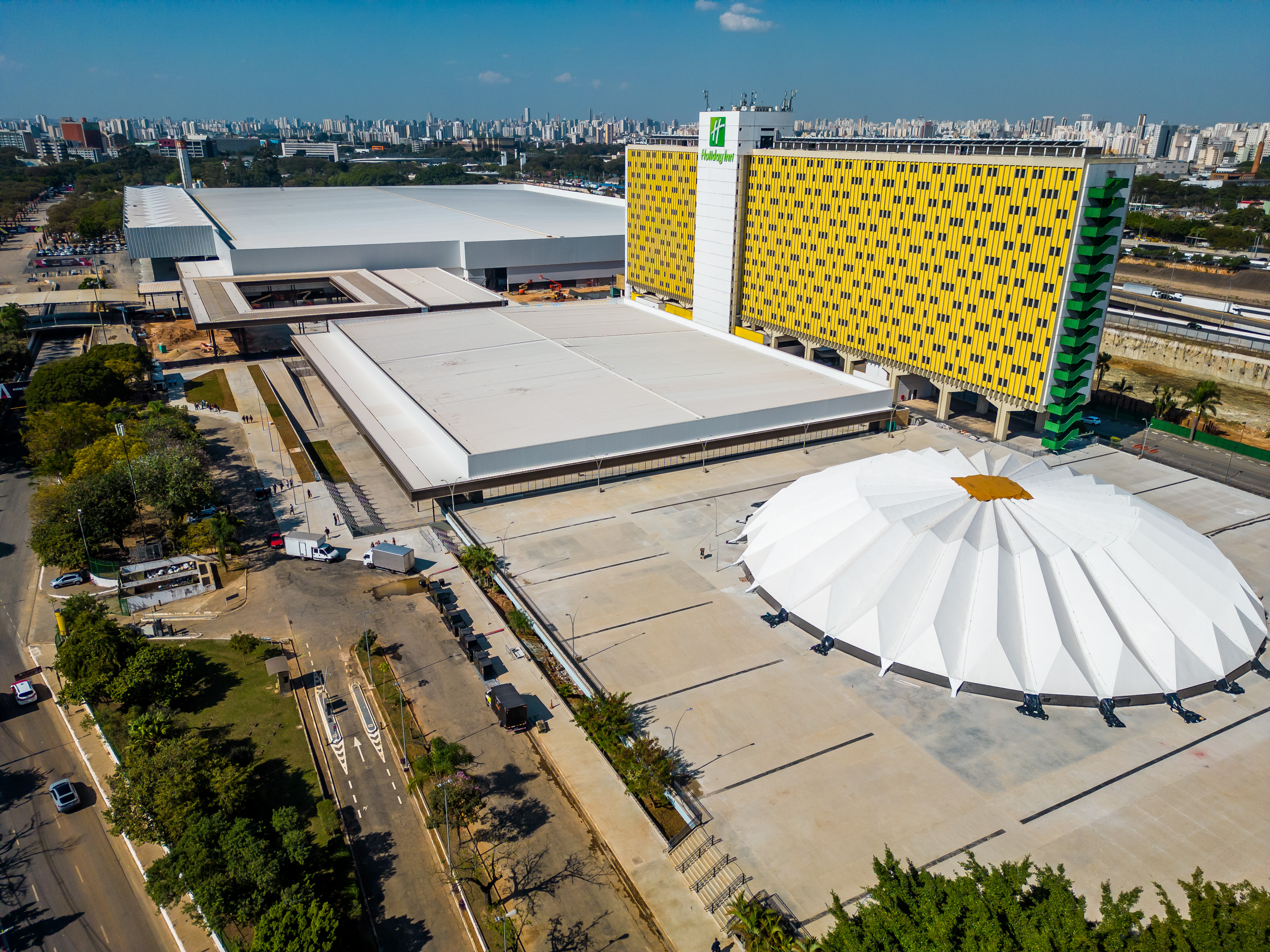 Reformado, Anhembi é batizado em homenagem a Bruno Covas e devolvido à cidade